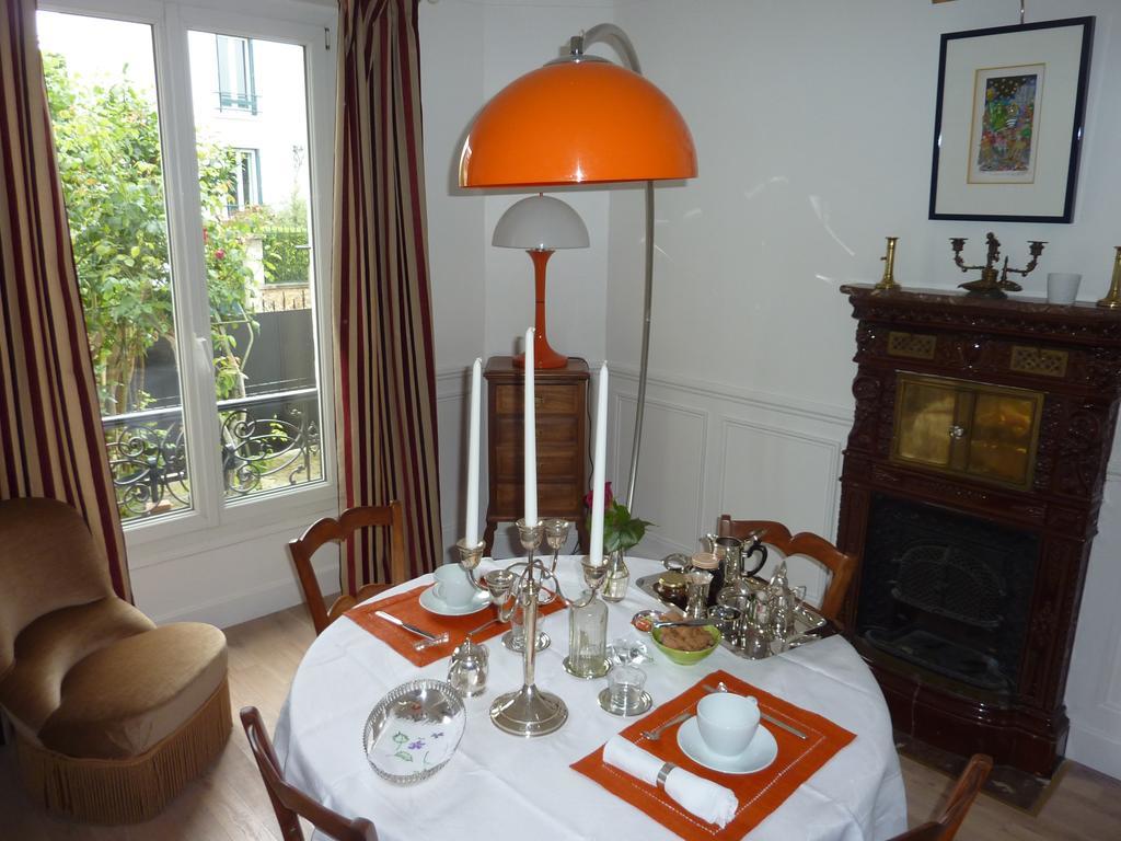 Maison Romantique Acomodação com café da manhã Le Perreux-Sur-Marne Exterior foto